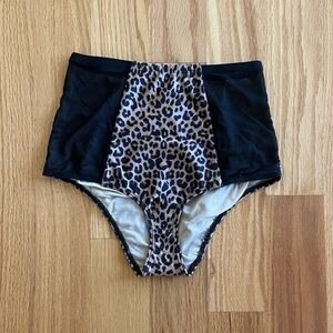 NWOT American Apparel Leopard Print High-Waisted Bikini Bottoms size small USA